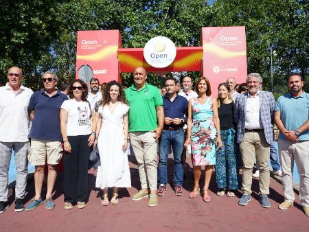 Imagen Alimentos de Segovia estará presente en el Open de Tenis Villa de El Espinar durante todo el fin de semana como una muestra más del apoyo de la Diputación al Torneo